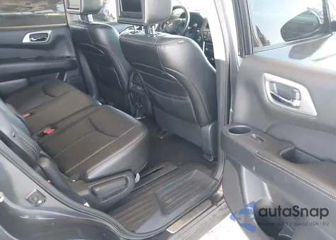 2013 Nissan Pathfinder Platinum z USA, uszkodzony, nr VIN 5N1AR2MM1DC649048